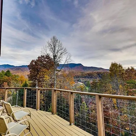 Hawks View Gatlinburg Mountain Cabin Exterior photo